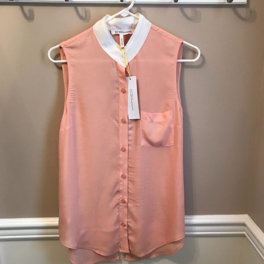 BCBGeneration sleeveless primrose blouse in Size S